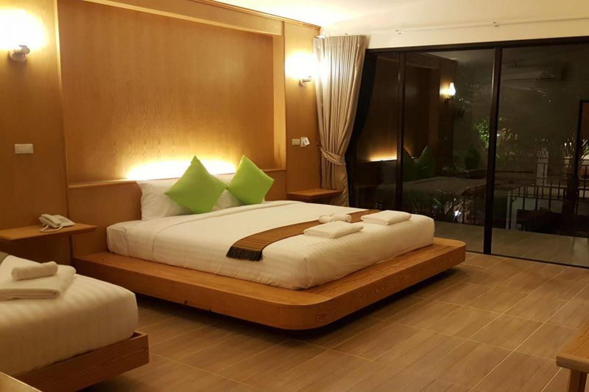 Jasmine Resort And Spa Khanom Esterno foto